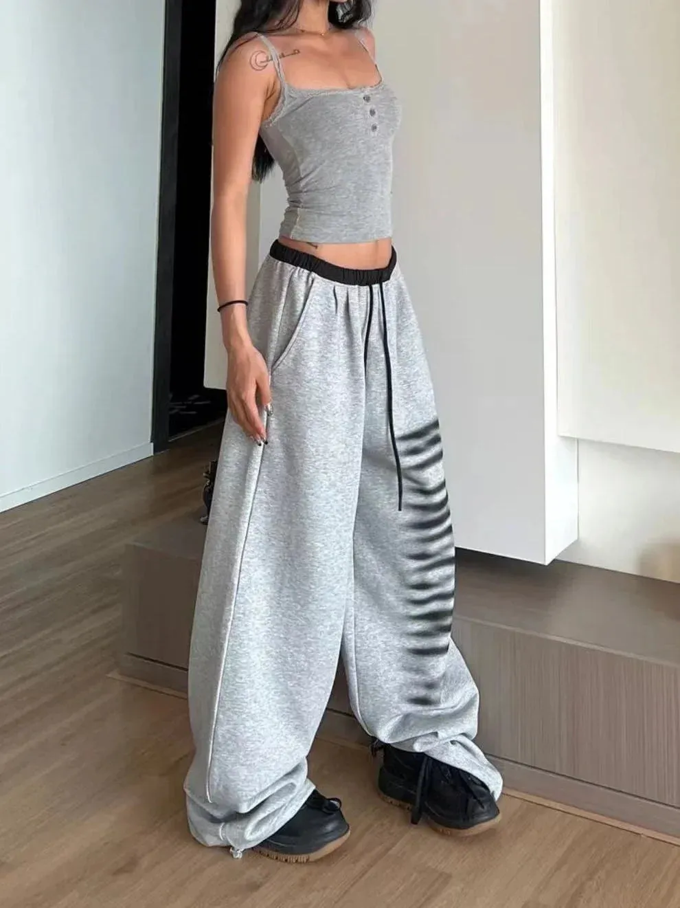 Grey Baggy Stylish Slit Patchwork Sweatpants&nbsp;