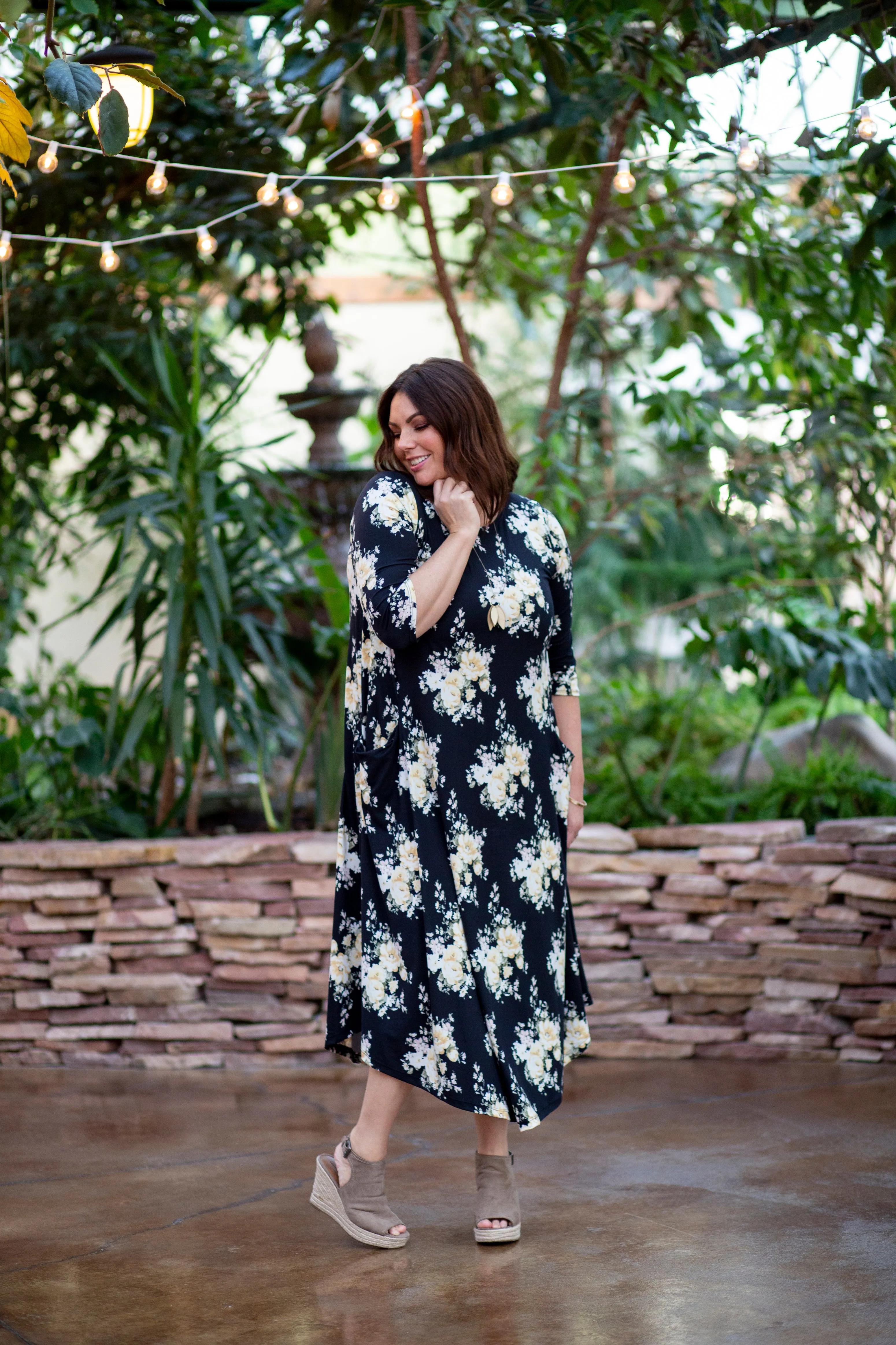 Jessi Dress Black & Yellow Floral