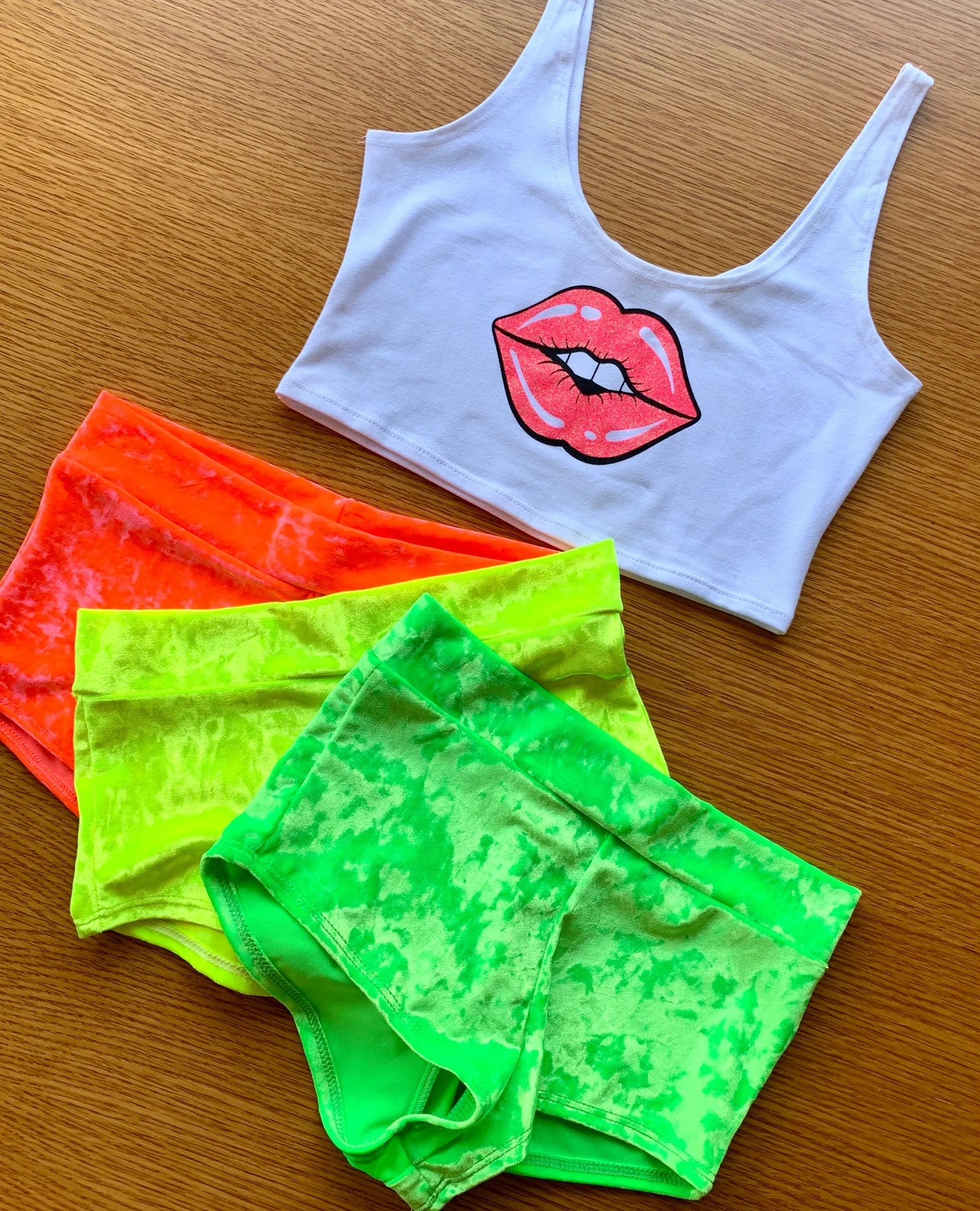 Lips Crop Tank in White with Neon Pink Lips