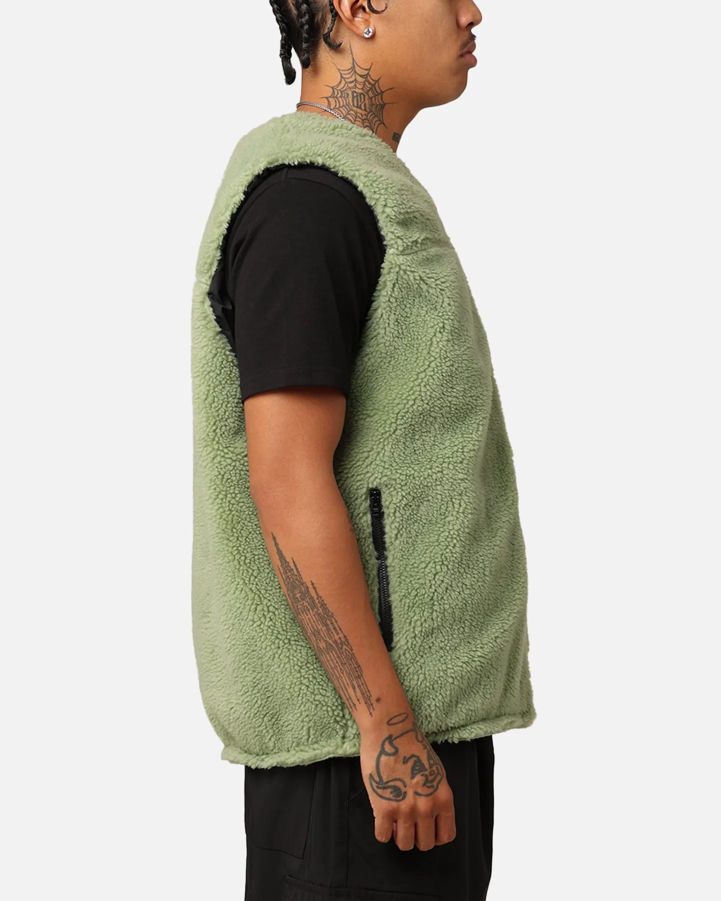 Nike Sportswear Sherpa Reversible Vest Oil Green/Black