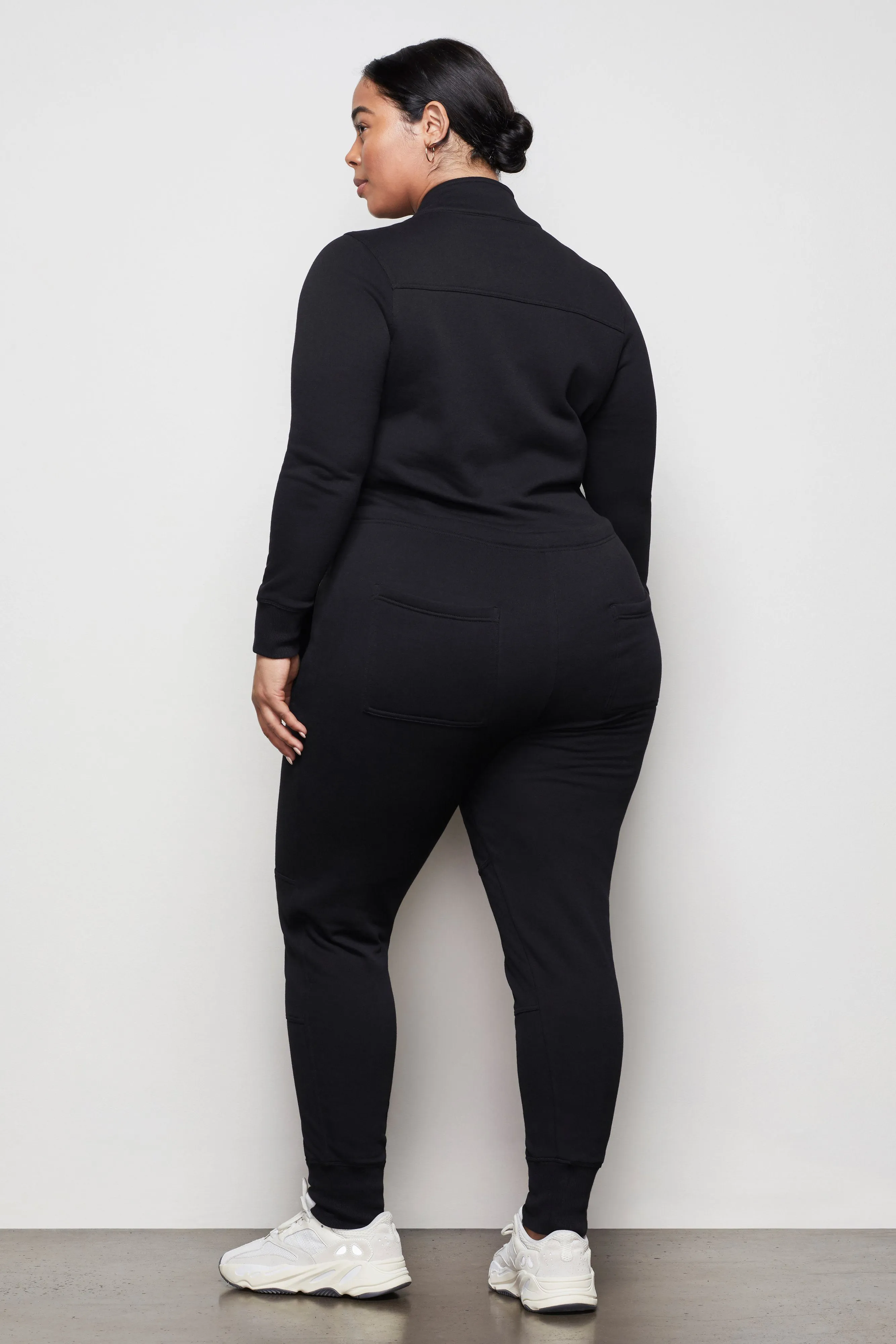 THE GOOD FLEECE COZY JUMPSUIT | BLACK001