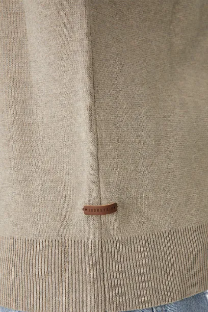 The Lakewood Zip Neck Sweater - Wheat