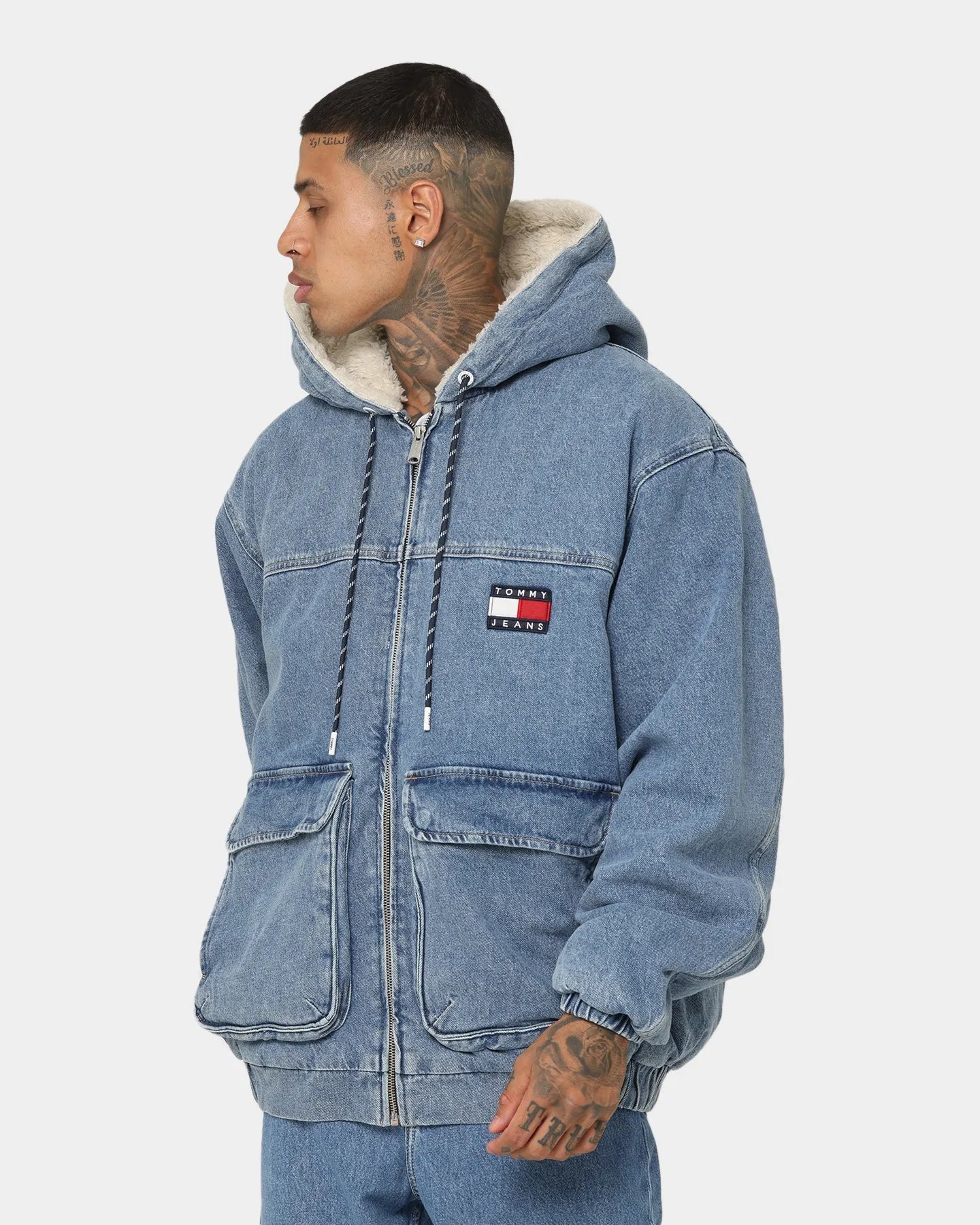 Tommy Jeans Denim Hooded Sherpa Jacket DF6136 Denim Medium