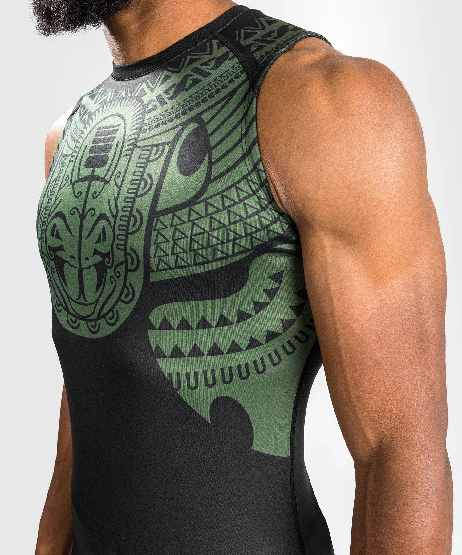 Venum Nakahi Rashguard - Sleeveless - Black/Khaki