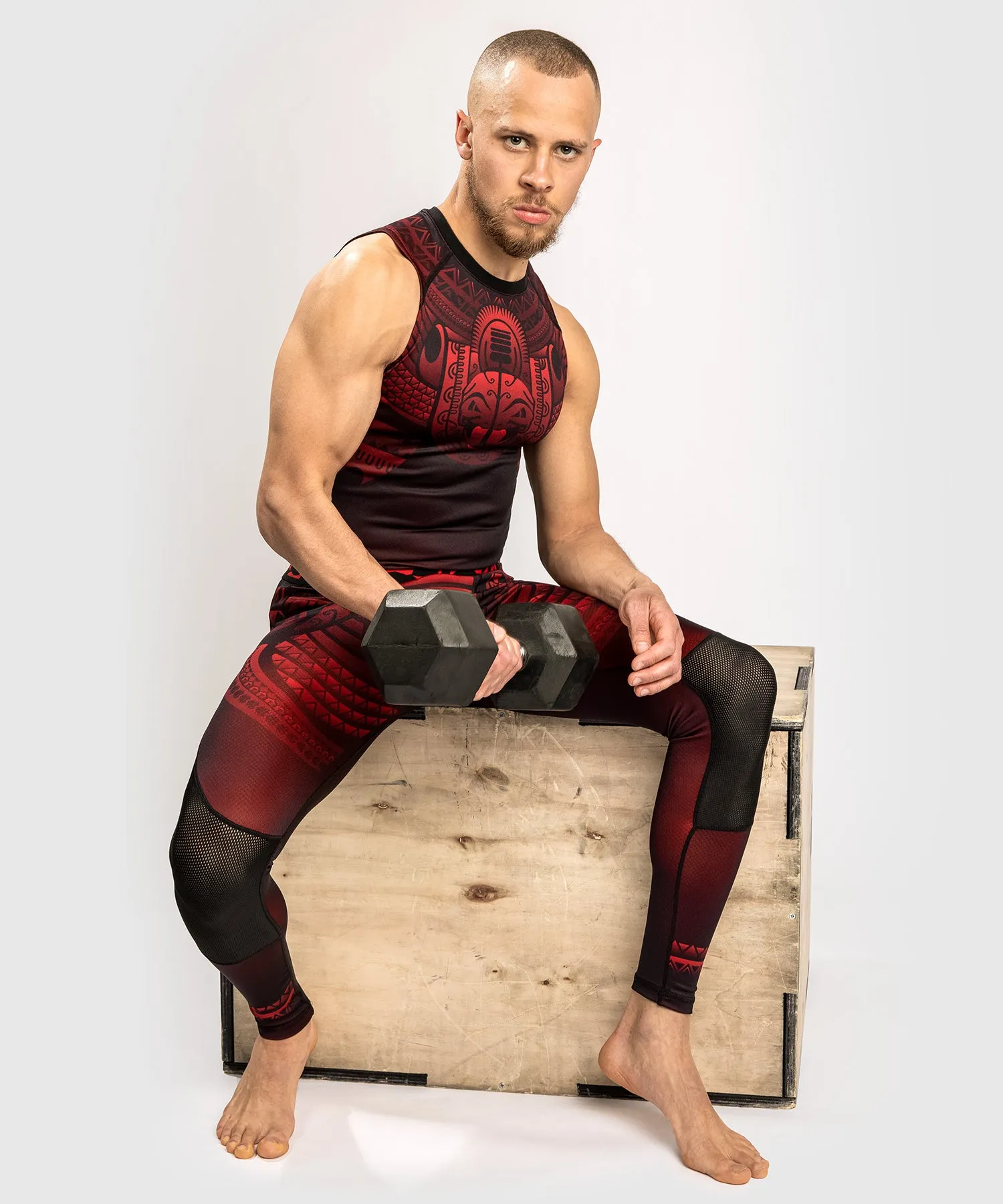 Venum Nakahi Rashguard - Sleeveless - Black/Red